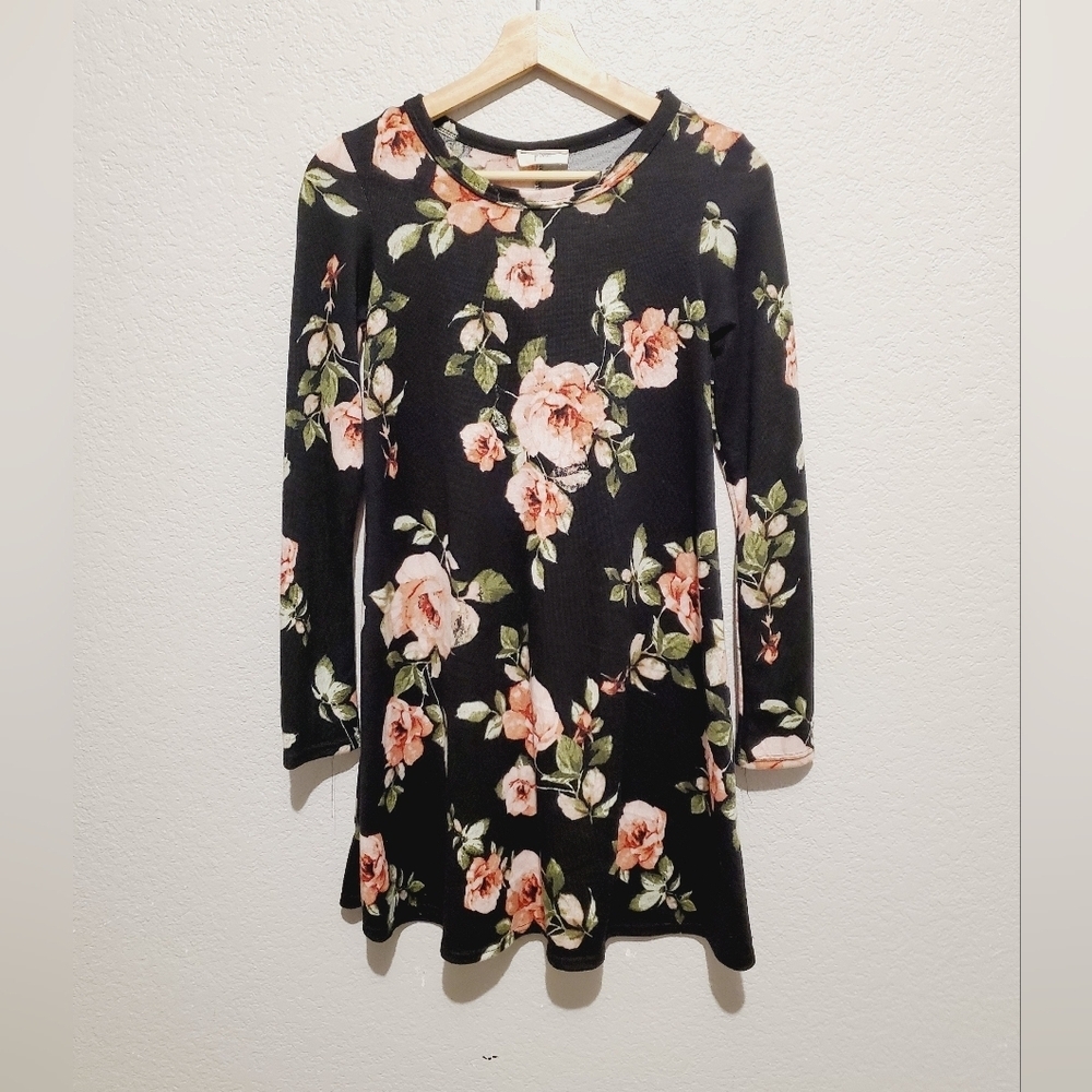 💚5/$25 PINC Floral Long Sleeve Mini Dress Size Small